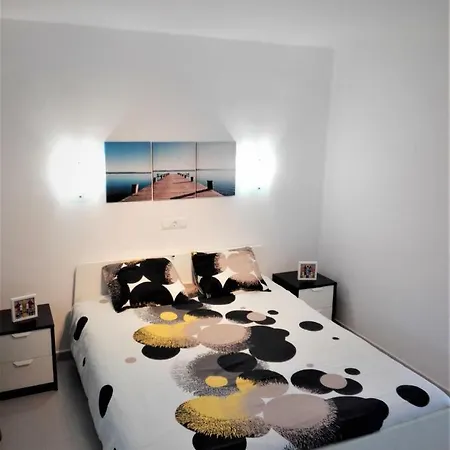 Apartment Renovado,vistas Piscina, Aire Acondicionado,wifi Puerto del Carmen (Lanzarote)