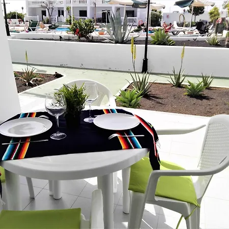 Apartment Renovado,vistas Piscina, Aire Acondicionado,wifi Puerto del Carmen (Lanzarote)