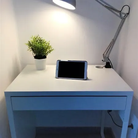 Renovado,vistas Piscina, Aire Acondicionado,wifi דירה *