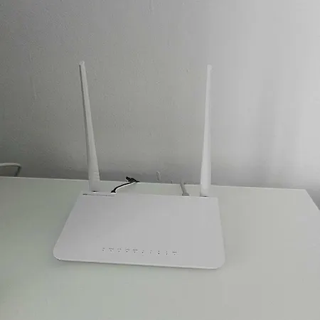 Renovado,vistas Piscina, Aire Acondicionado,wifi דירה
